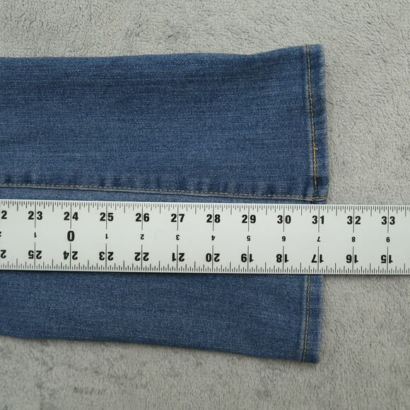 Levi's Signature Jeans Women's 10 Blue Mid-Rise Bootcut Denim 31" Inseam NWT - Picture 3 of 16